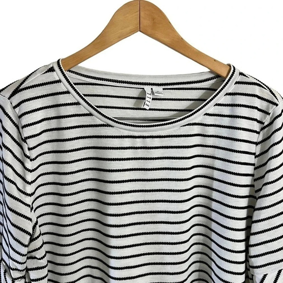Elle Black and White Striped Blouse XL Textured Flared 3/4 Sleeves Eyelet Trim - Picture 4 of 12